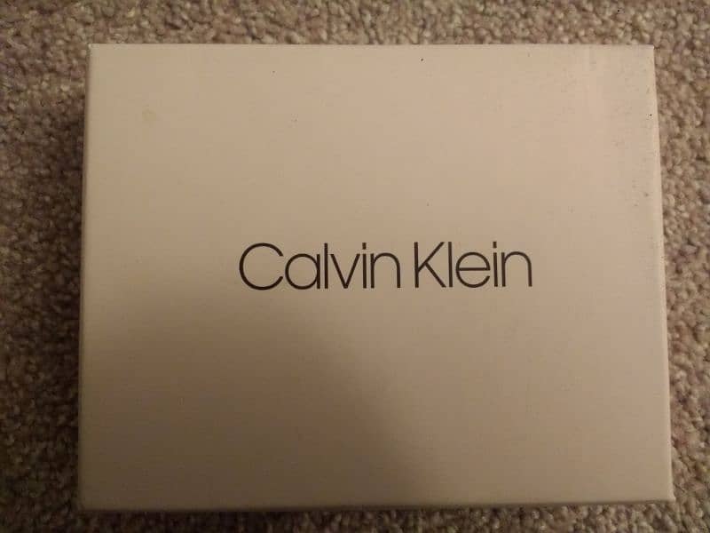 New Calvin Klein Black Leather Wallet 1