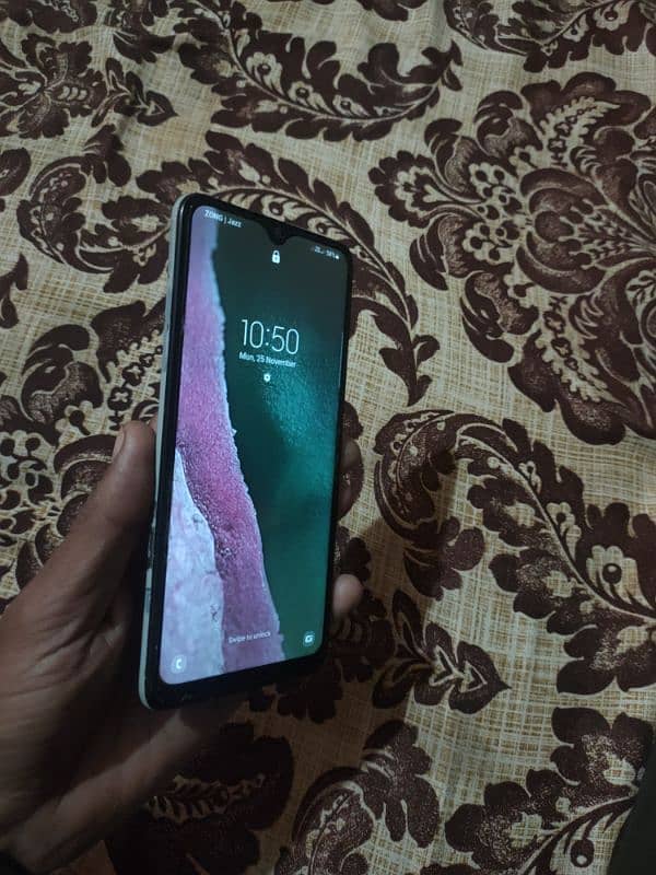 Samsung Galaxy A70 6//128 5