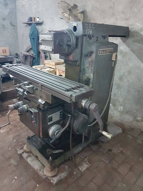 Lathe Machine 16