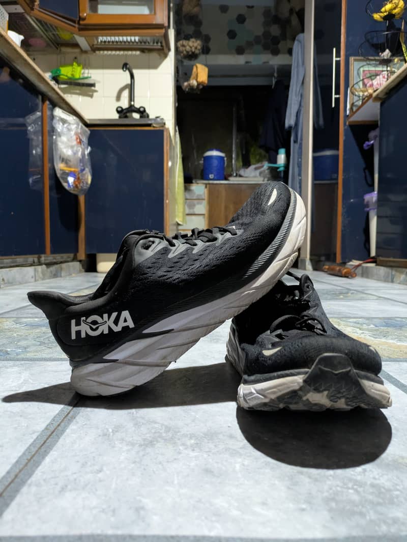 Hoka Clifton 8 - EUR 42 UK 8 Used 1