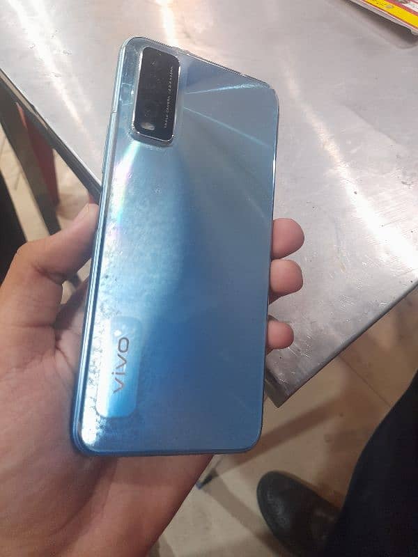 vivo y20s 3