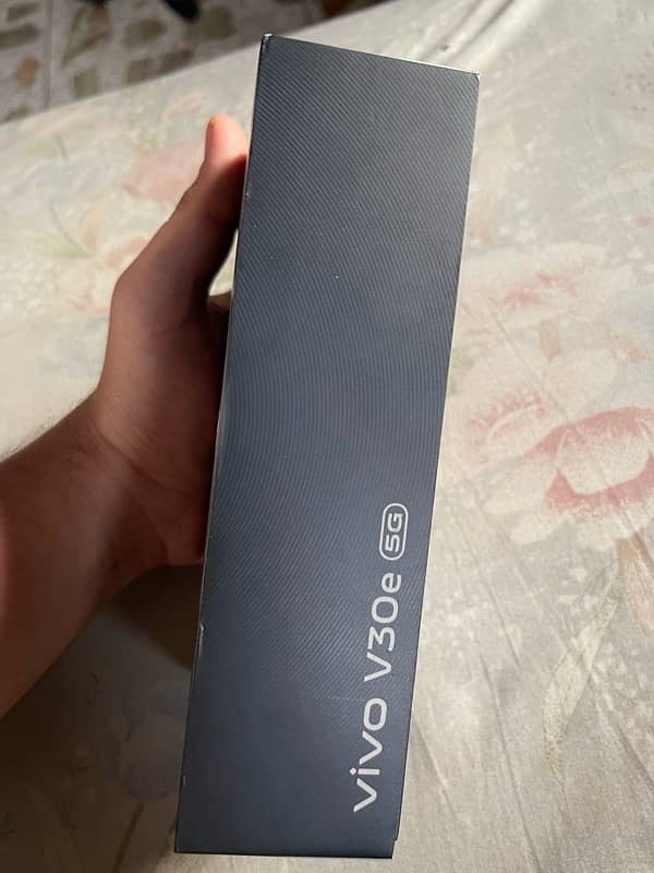 VIvo V30e 0