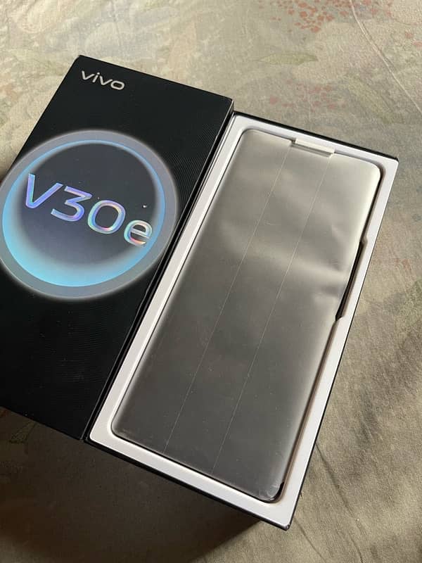 VIvo V30e 5