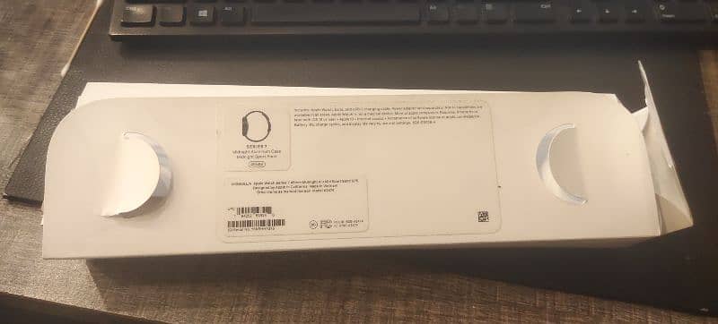 Apple Watch Series 7 Midnight Aluminum Case 45mm 0