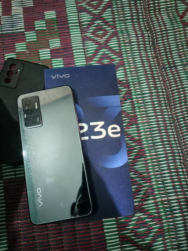 VIVO V23E 0