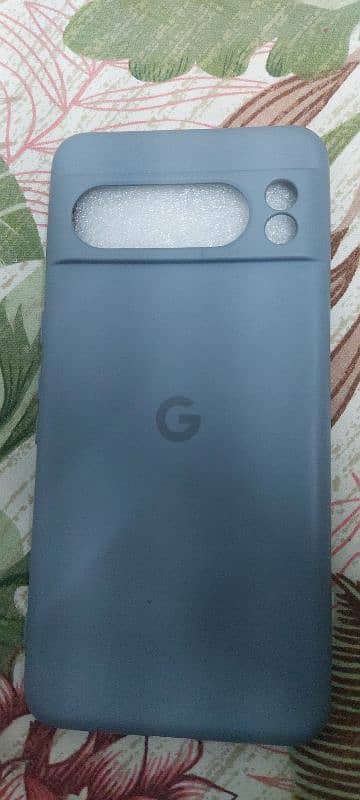 Google Pixel 8 Pro official back cover 0