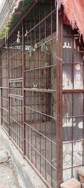 shop cage all ok jalli thorri c khraab ha front SA 10/9 condition ha 0