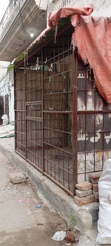 shop cage all ok jalli thorri c khraab ha front SA 10/9 condition ha 3