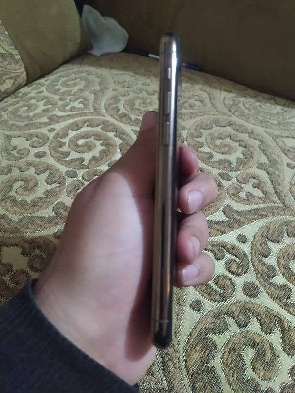 iPhone 11 pro PTA approved 1