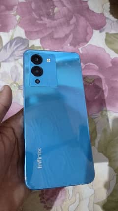 Infinix Note 12