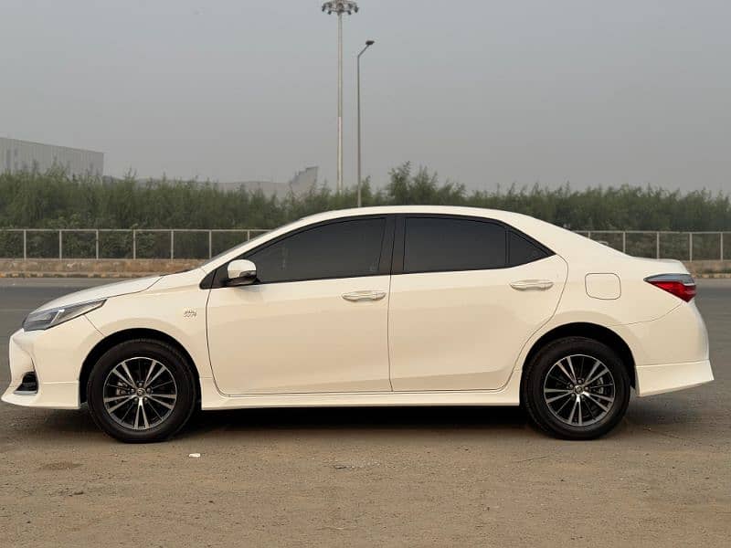 Toyota Corolla Altis 1.6 X CVT Special Edition 2022 2