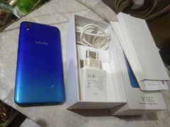 vivo y91c box chrger contact whatsapp or call 3023552899