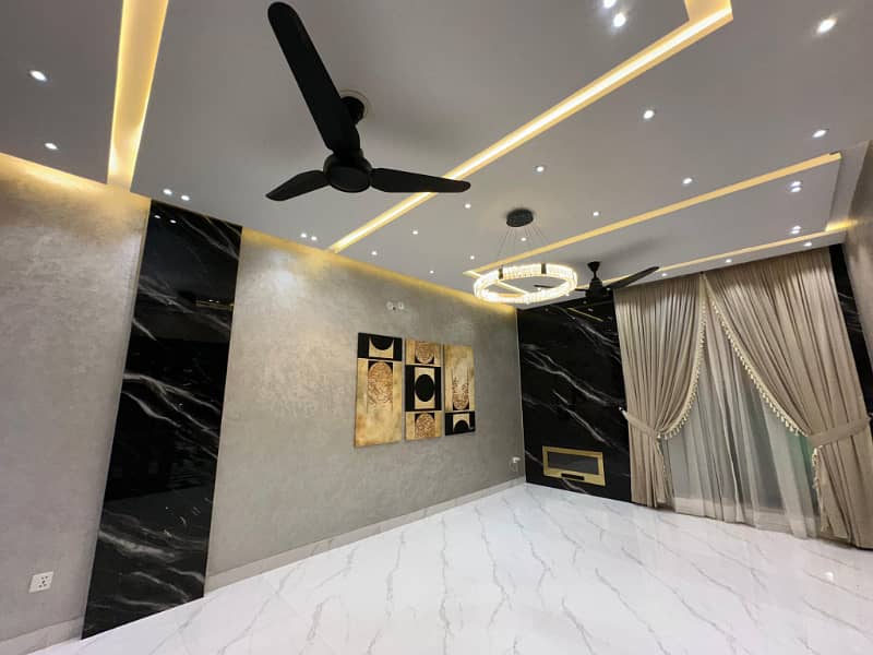 10 Marla Luxury Designer House For Sale In Bahria Town Lahore 8