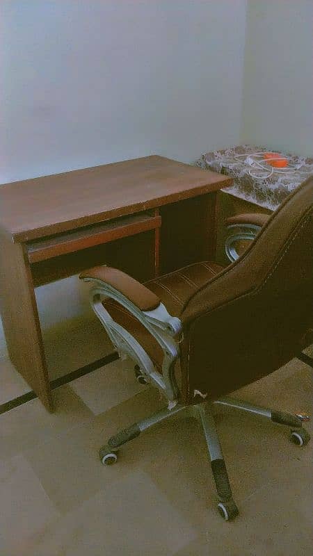 Office Chair just like new 1