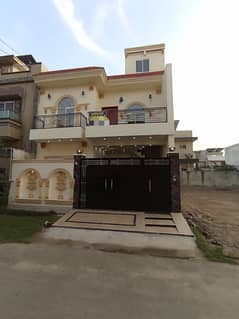 Lavish Beautiful 1.5 Story Registry House Available in M Block Alrehman Garden Phase 2