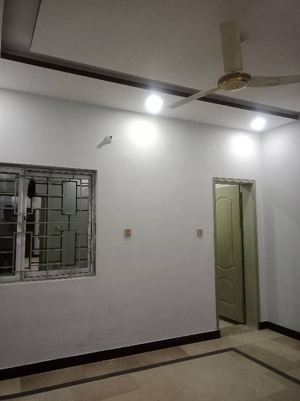 1Unit 5 Bedroom Full House For RENT WALAIYT COLONY Chaklala Scheme3 Rawalpindi 4