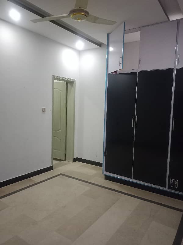 1Unit 5 Bedroom Full House For RENT WALAIYT COLONY Chaklala Scheme3 Rawalpindi 6