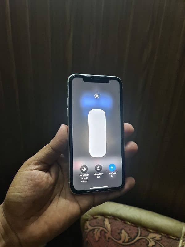 iphone 11 pta approved / 03164739984 0