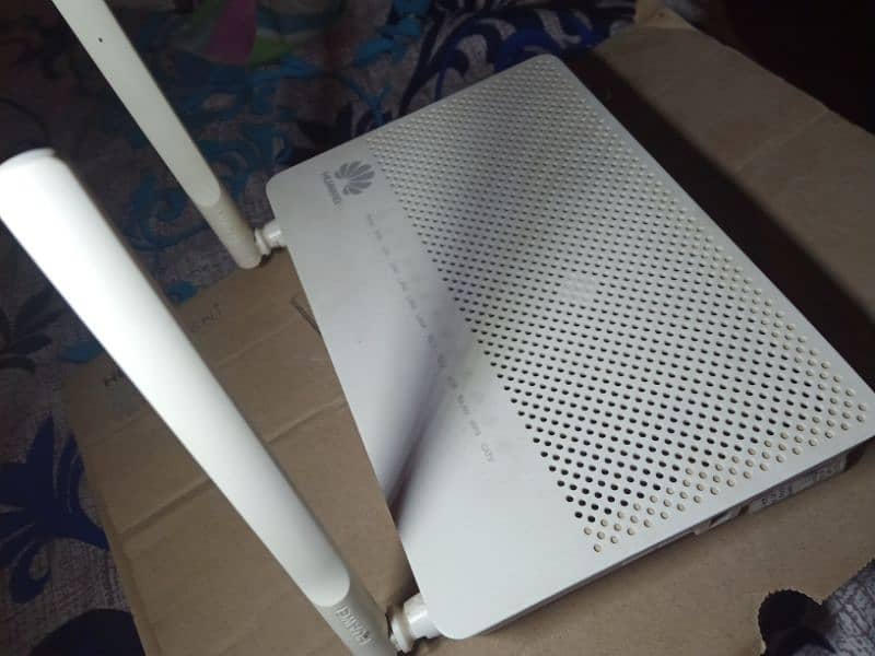 Huawei Router Fiber +Tv cable (GpOn/EPoN) 7