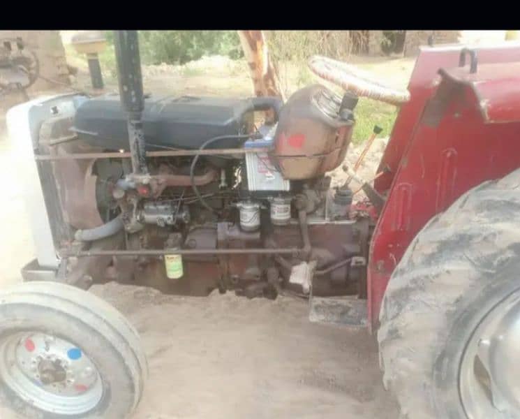 messy tractor for sale 1990 model Chak no 42 GB samundri 2