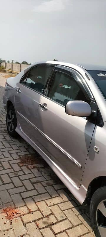 Toyota Corolla 2.0 D 2004 10