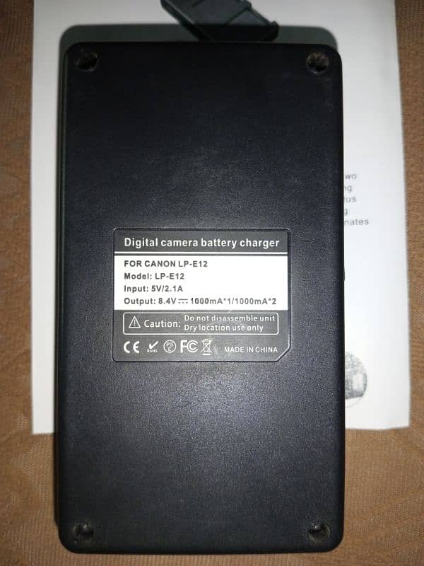 canon M 50   LP E-12 BATTERY CHARGER WITH POWER BANK 6