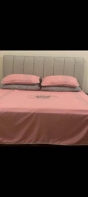 Taali Wood Double Bed With Side Tables for Sale 1