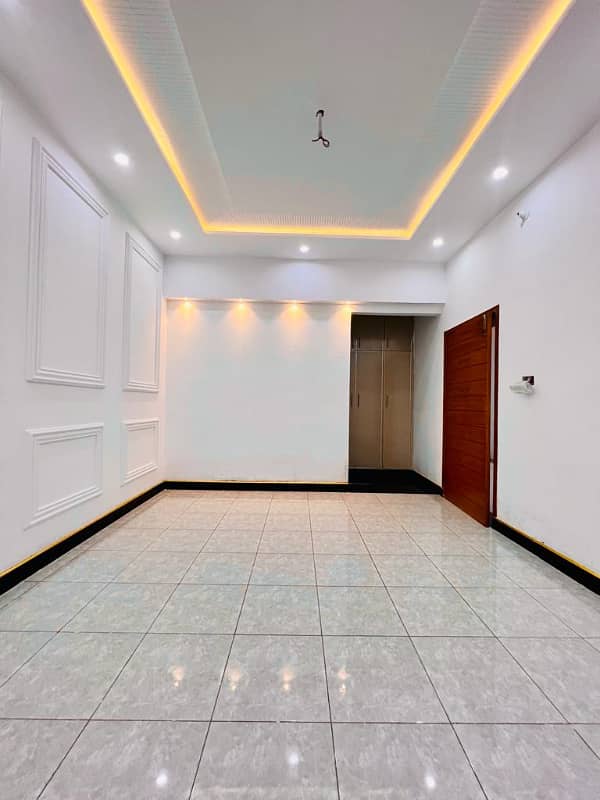 5 merla double story house for sale in khan village road multan 3