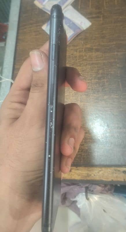 iphone 7 plus PTA approve 256 gb battery 94 2