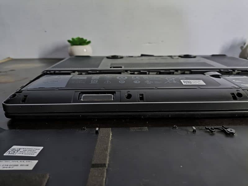 DELL PRECISION 7510 a bit Negotiable 3