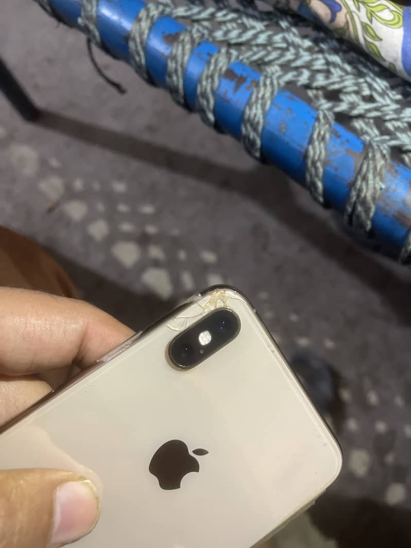 IPHONE XS MAX (PTA APPROVED) 6