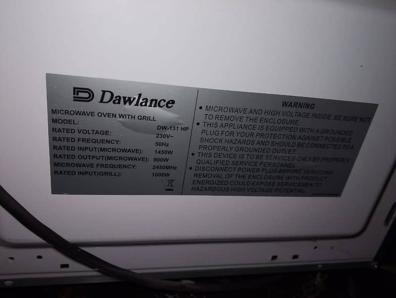 DAWLANCE MICROWAVES MODEL NO # DW 131-HP 4