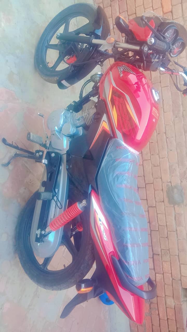 honda cb 125F 2