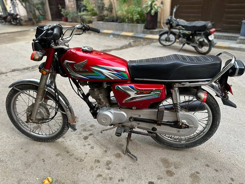 Honda CG 125 Model 2022 3