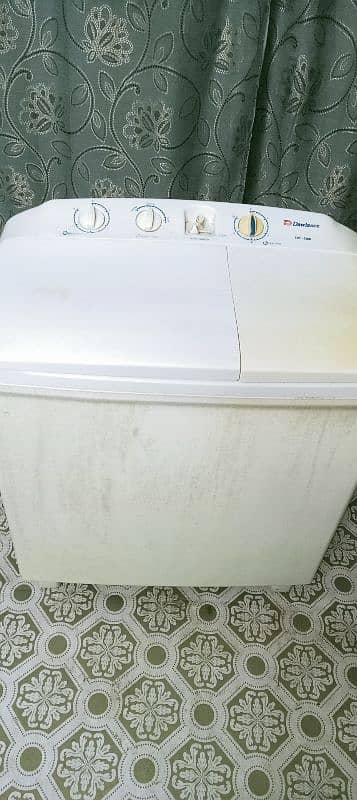 dawlance washing machine neat n clean condition both side working 2