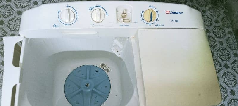 dawlance washing machine neat n clean condition both side working 3