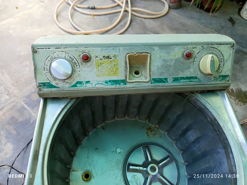 Washing machine (metal body) 3