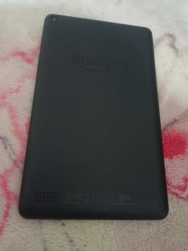 Amazon 5 gen tablet with 3gb ram and 8 gb expandable ram 1