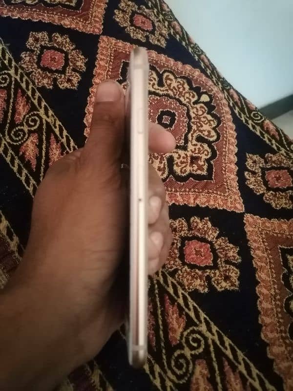 Iphone 8 64GB 10/9.5 Condition  PTA APPROVED 1