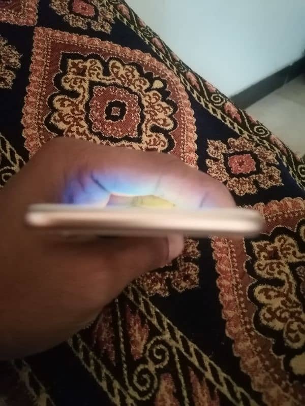 Iphone 8 64GB 10/9.5 Condition  PTA APPROVED 4