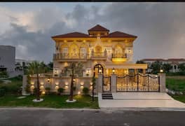 OWNER NEEDY 1 KANAL ORIGINAL FAISAL RASOOL DESIGN SPANISH BANGALOW FOR SALE NEAR TO PARK.