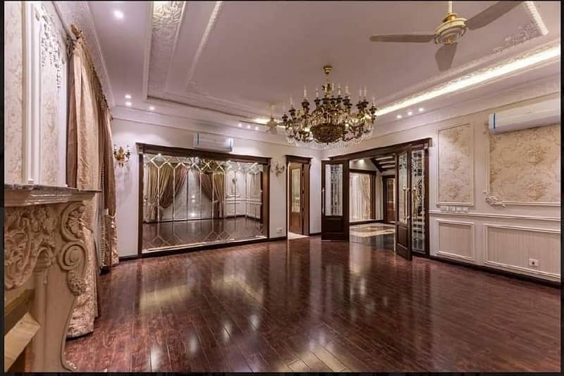 OWNER NEEDY 1 KANAL ORIGINAL FAISAL RASOOL DESIGN SPANISH BANGALOW FOR SALE NEAR TO PARK. 3