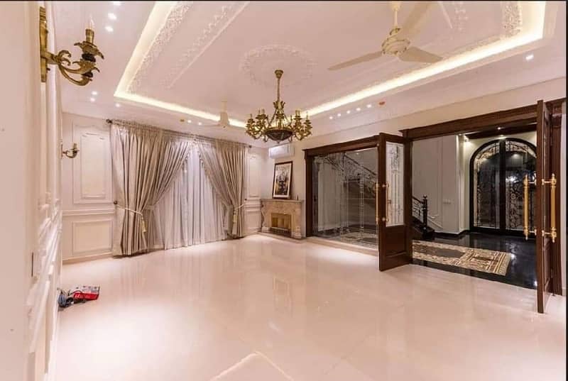 OWNER NEEDY 1 KANAL ORIGINAL FAISAL RASOOL DESIGN SPANISH BANGALOW FOR SALE NEAR TO PARK. 8