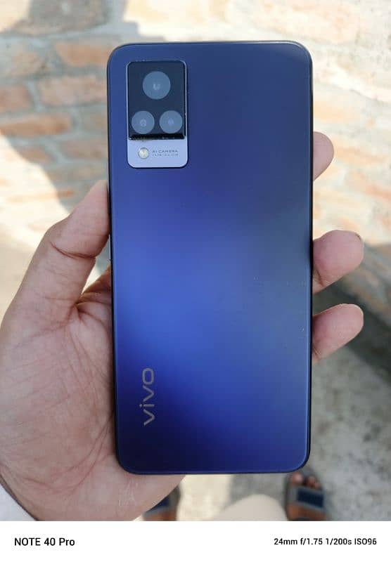 Vivo V21 8/128 with box only oficial aproved 0