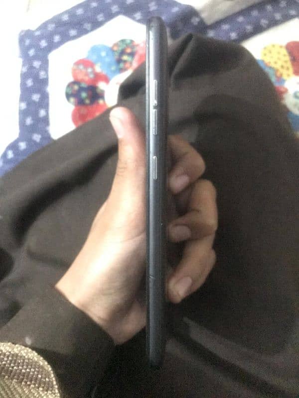 Poco f1 6/126Gb All ok front back check pic10/10 dual sim PTApubg60fps 4