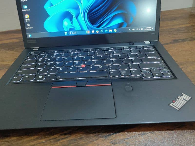 Lenovo t480s 8