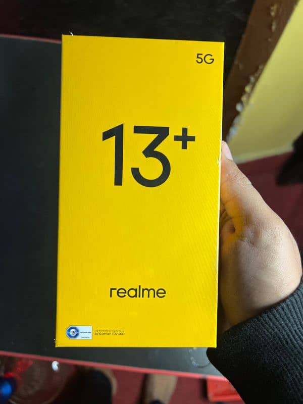 Realme 13 plus 5g box pack 0