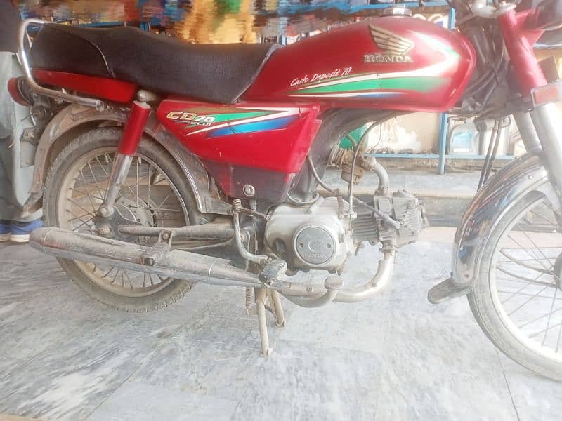 Honda CD 70 2015 Model for Sale - Needs Maintenance, 56,000 km 0