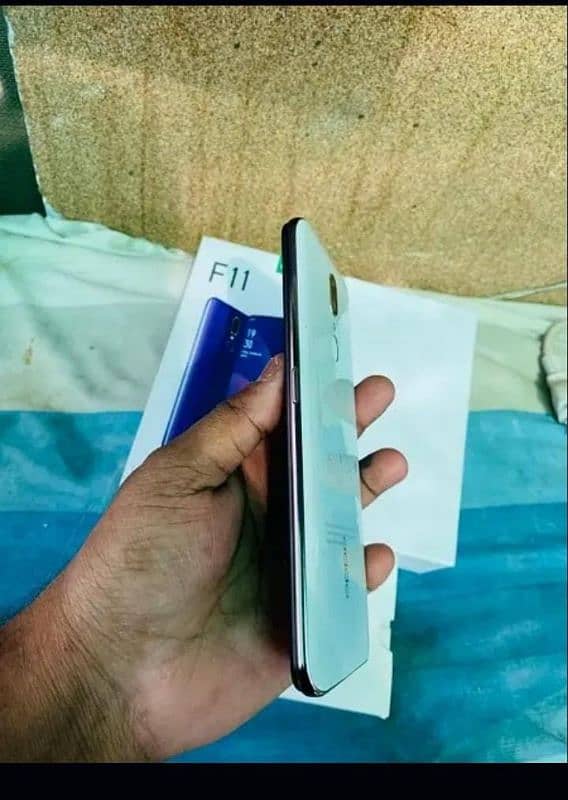 oppo 8/256             Tecno phone infinix Samsung iPhone redme realme 1