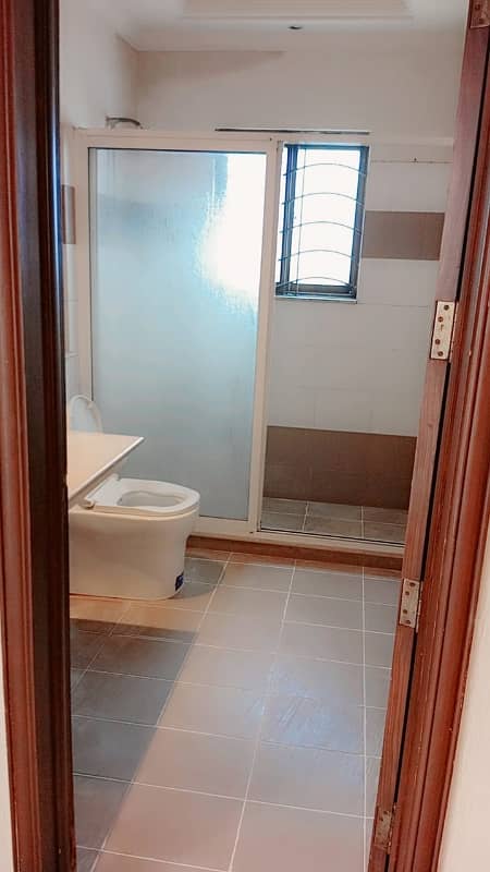 Kanal 2 Bed With Drawing Available For Rent In Dha Phase 1 B Block 2